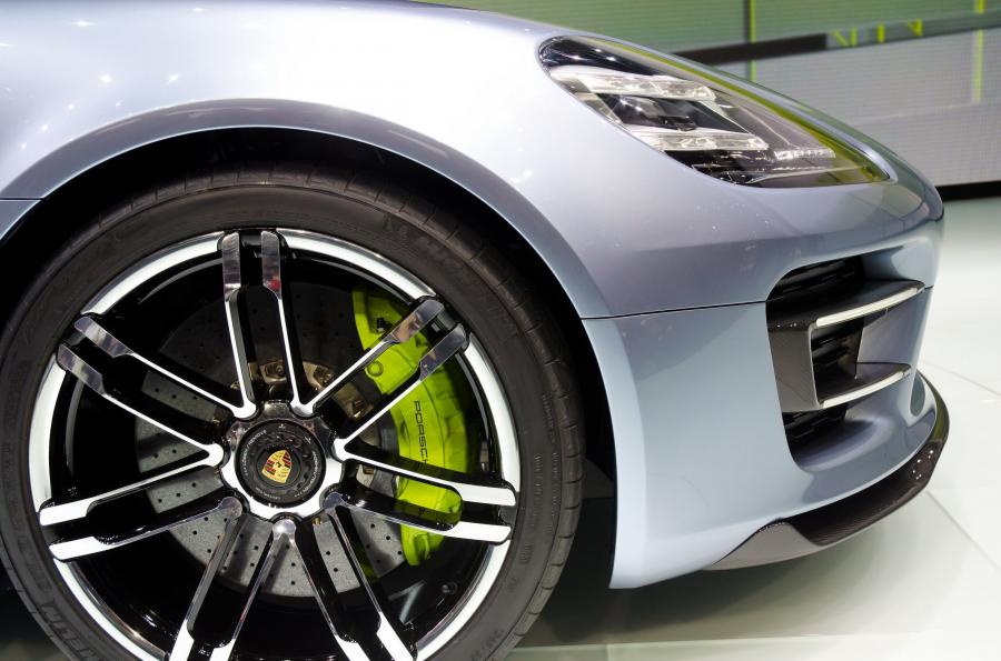  Porsche Panamera Sport Turismo Concept 2012 года  (фото 13 из 121)